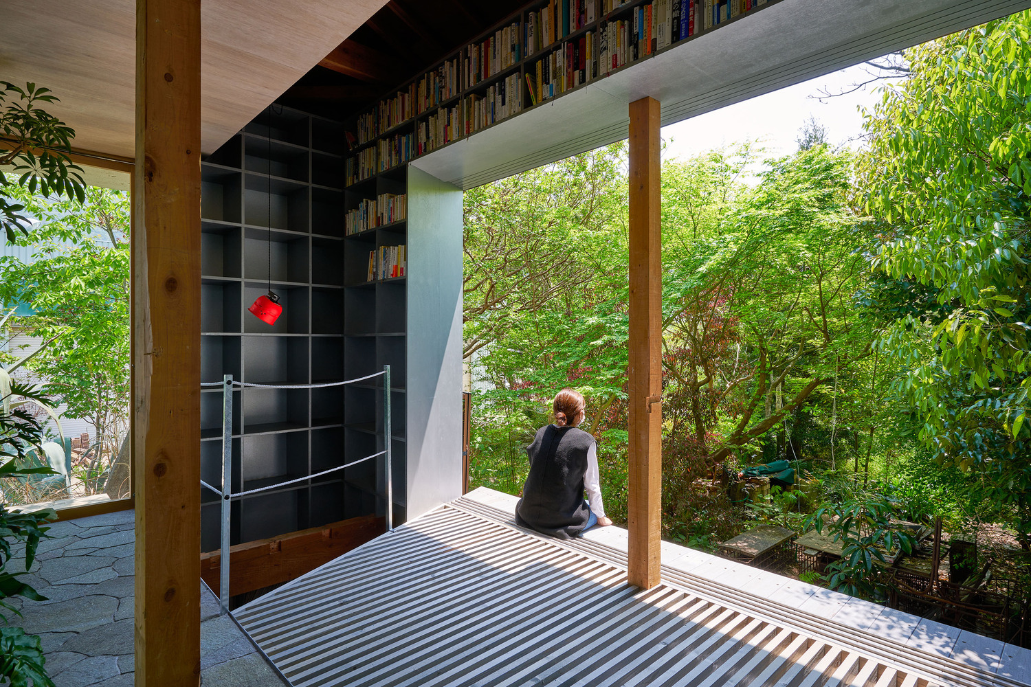 这个老板太会装，把办公室搬到深山，员工因此爱上了工作！