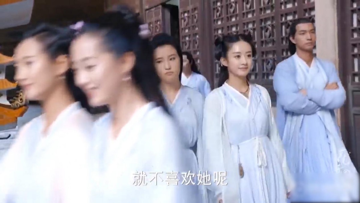 花千骨剧组很穷吗,花千骨为什么假吃包子