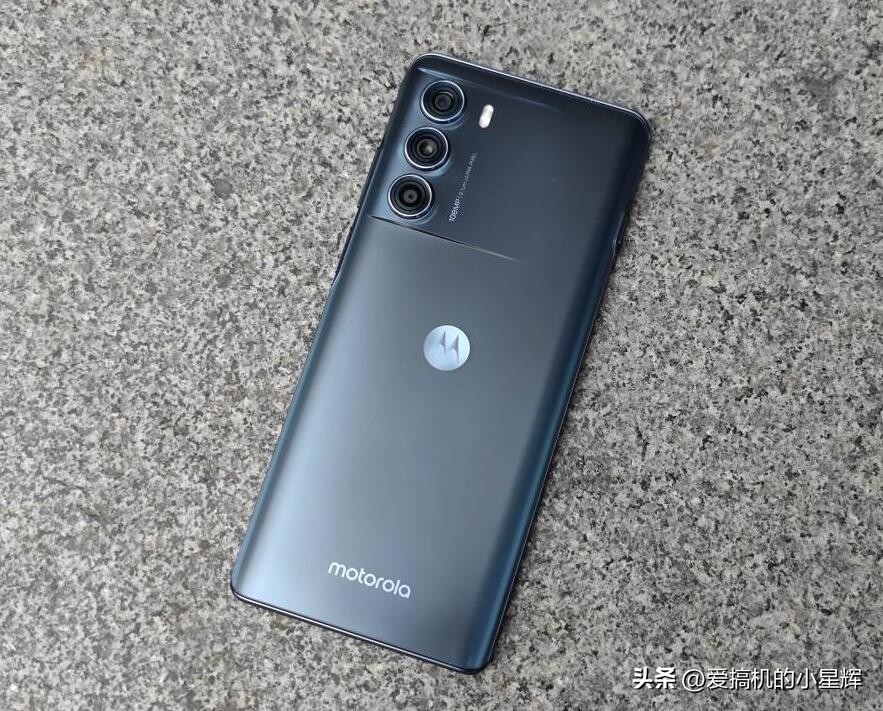 像素高性能好的2000以内手机,2000左右像素高性价比高的手机