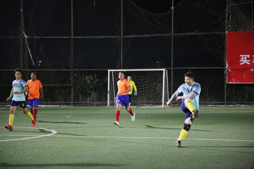 竞技绿茵新春,竞技绿茵场