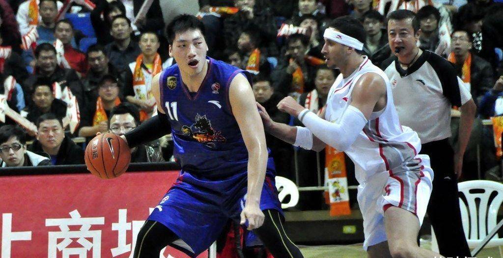 盘点cba历史十大中锋,cba总决赛姚明51分21篮板