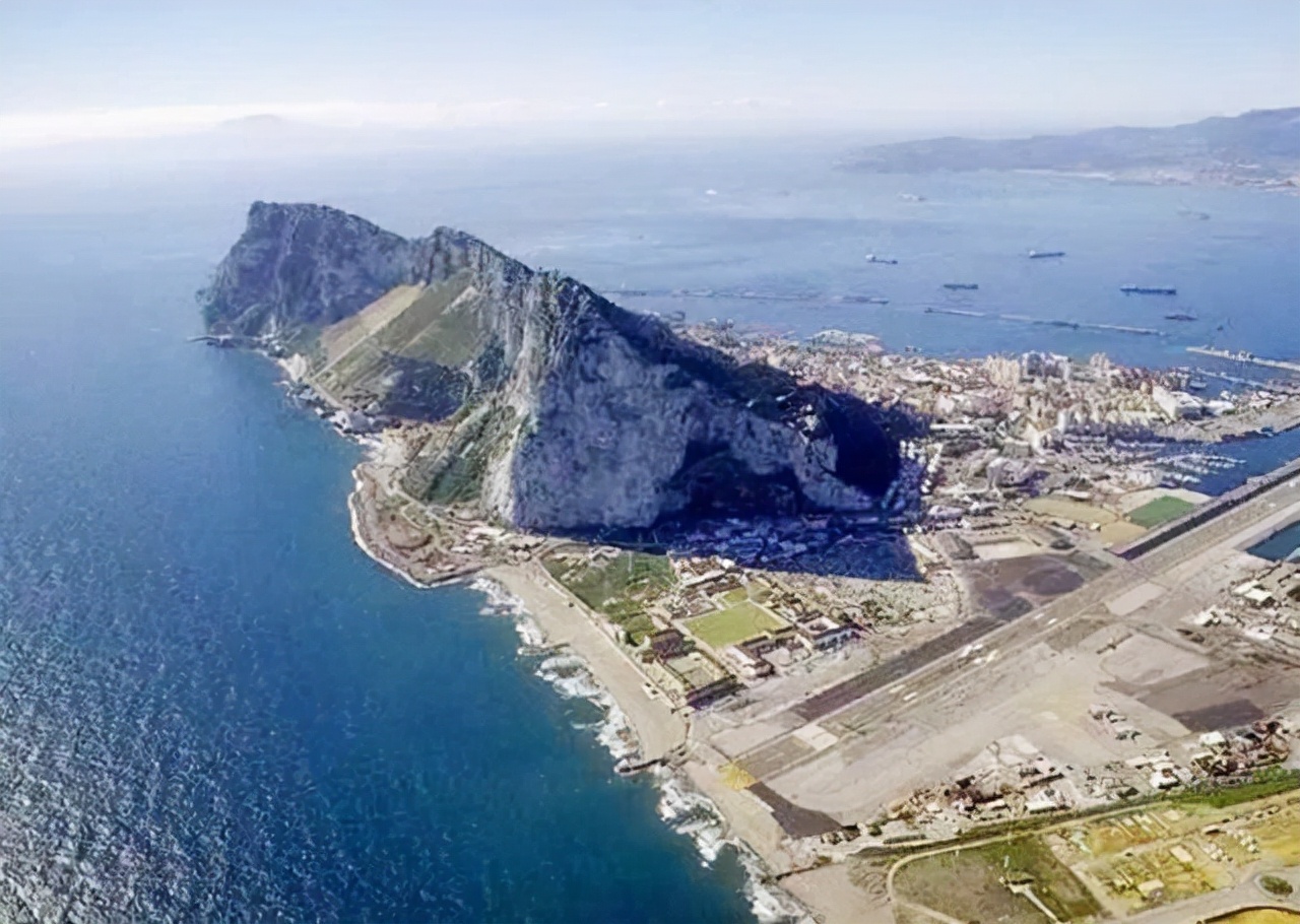中美两军未来冲突胜负的关键地点,关岛的部署与双方攻防能力计算