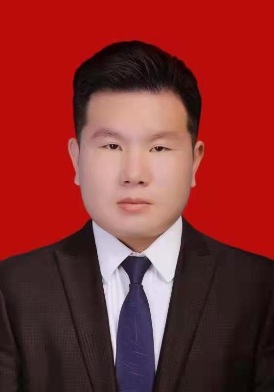 华山国际教育集团欢送任剑召委员参加渭南市政协会议