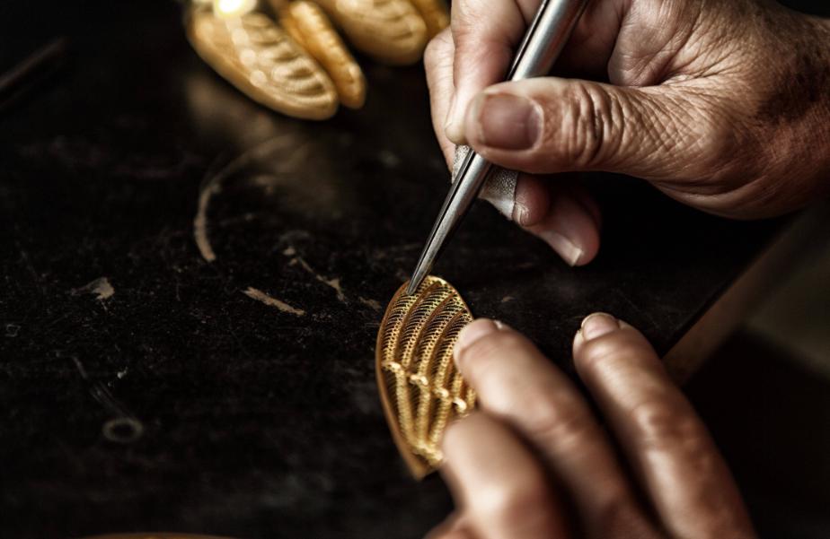 3d硬金和足金的区别分别标注什么,3d硬金和千足金价钱有区别吗