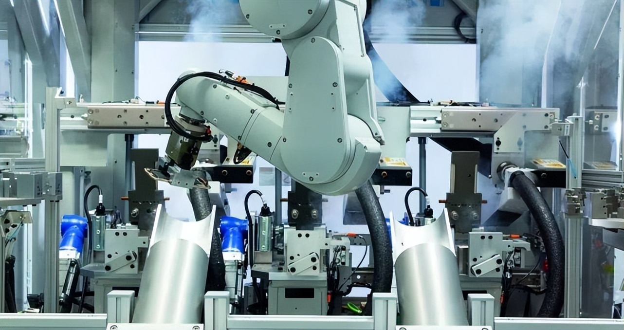 苹果官方iphone以旧换新价格暴涨,iphone以旧换新预定新款iphone