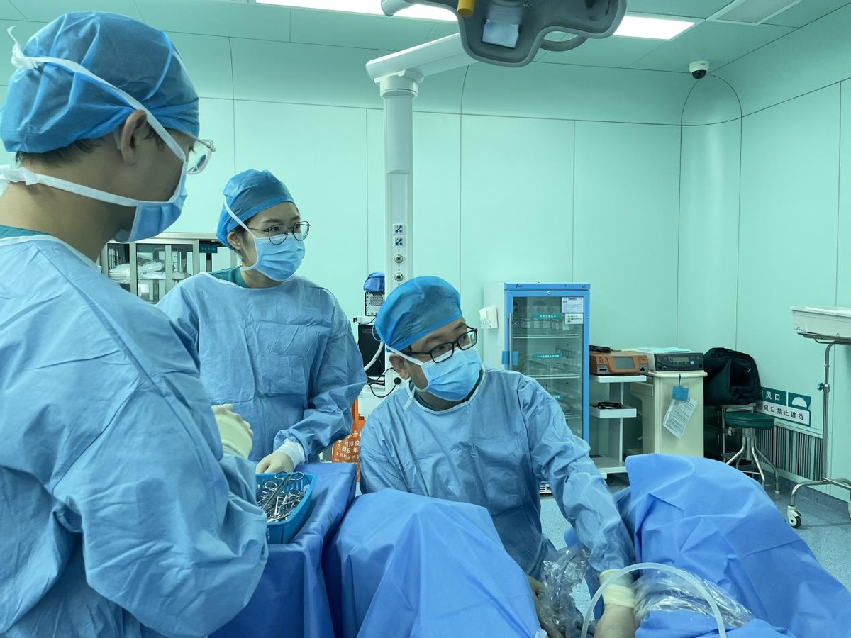 哈医大一院子宫附件切除手术,哈医大一院群力妇科