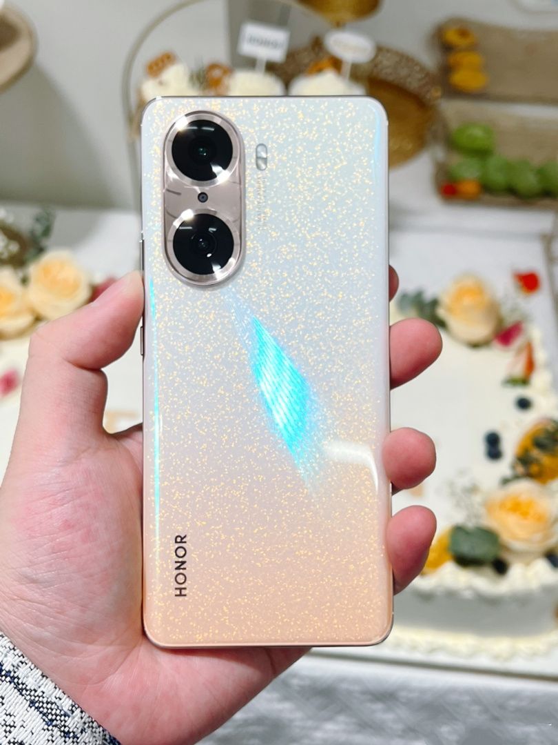 opporeno7与荣耀60se选哪个,opporeno7与荣耀60综合比较