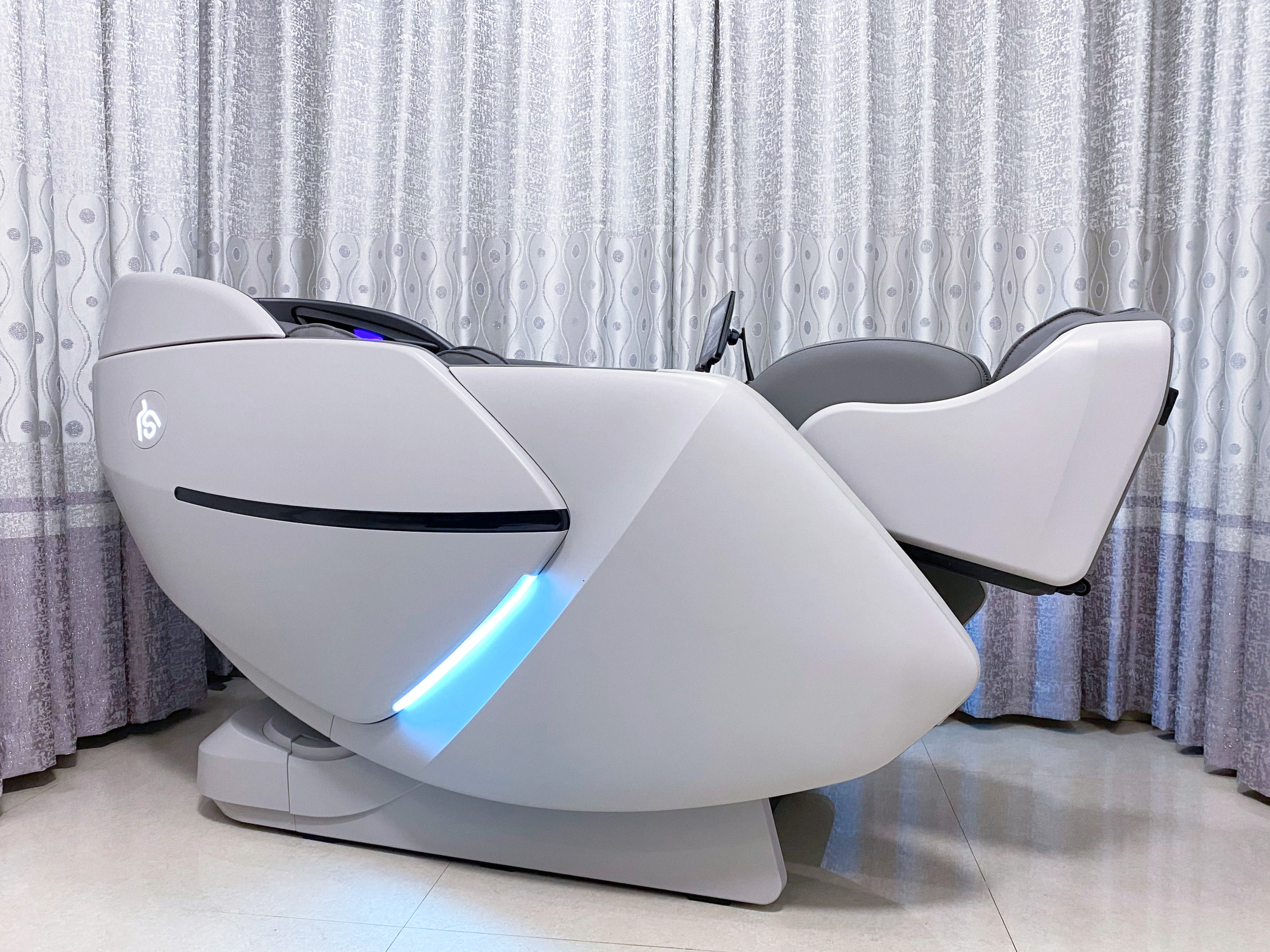 按摩椅哪种按摩方式比较舒服,专业按摩师按摩椅