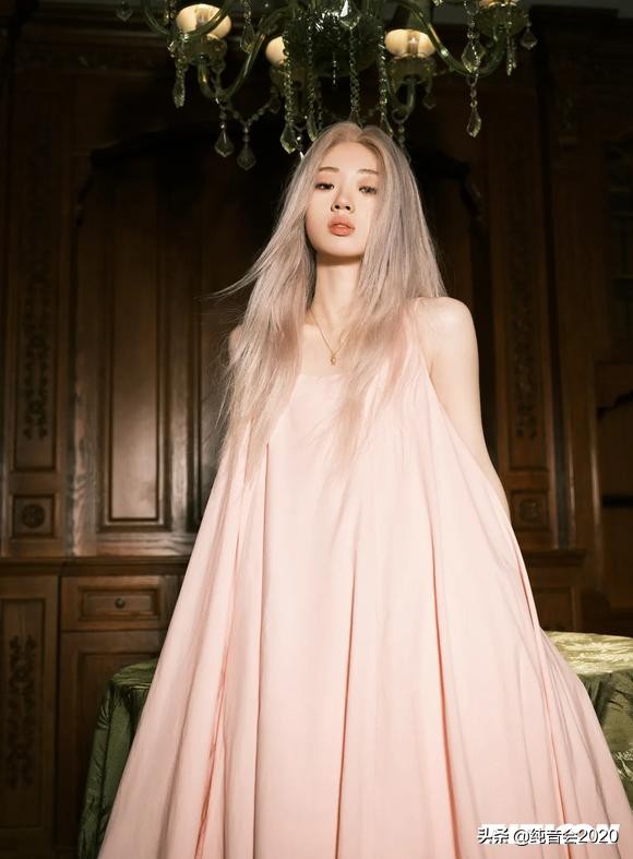 单依纯未出道之前的视频,单依纯19岁生日发新歌