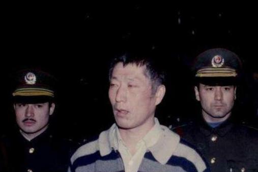 第一悍匪白宝山揭秘,十大悍匪白宝山纪实档案揭秘