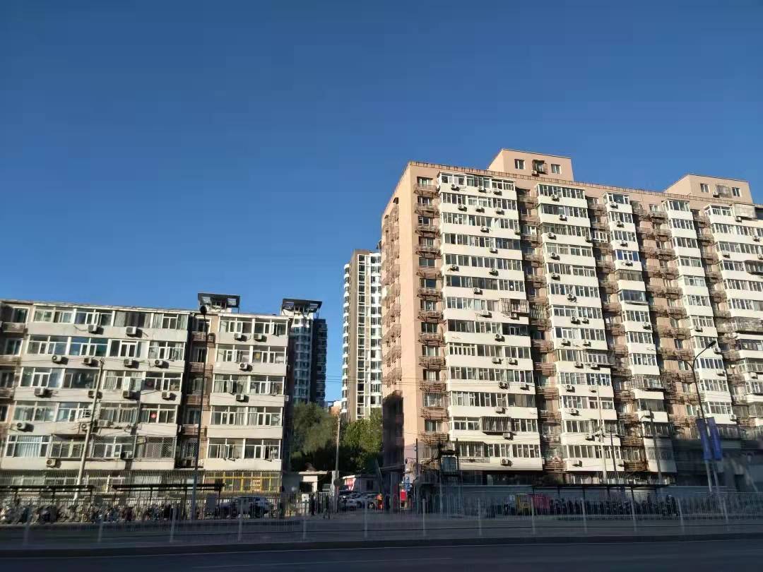 望京利泽西园二手房值得买吗,北京望京望馨花园房价