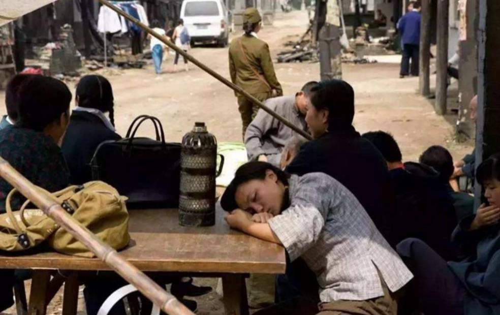 横店20万群演真实现状,横店20万群众演员现状