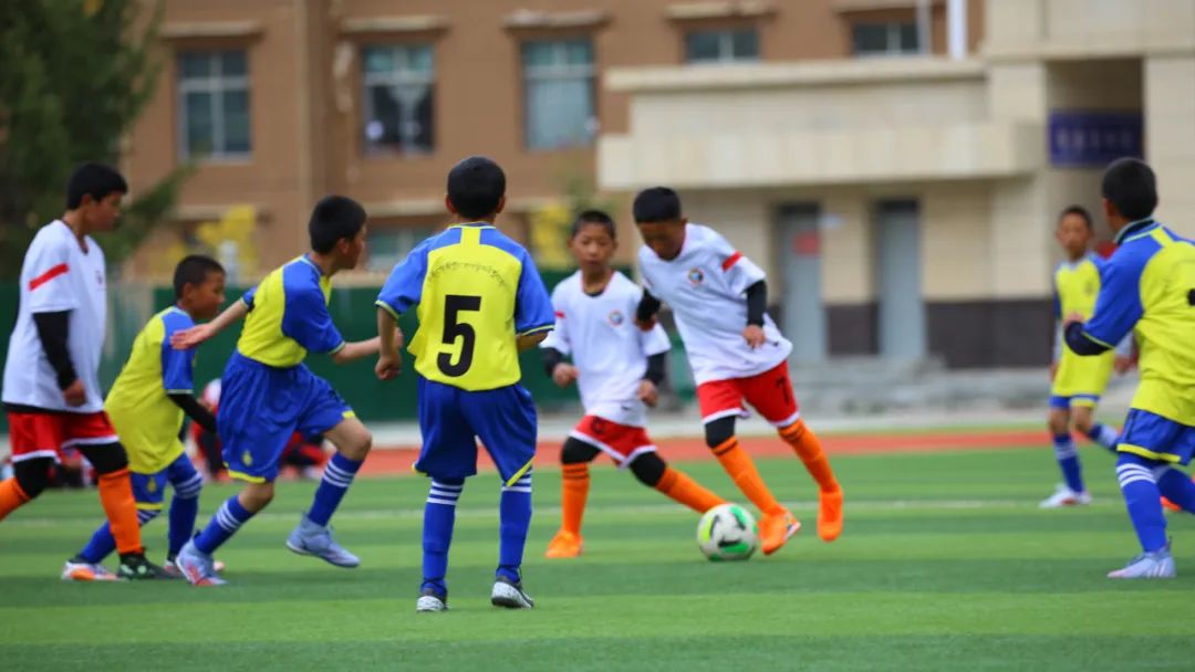 少年足球现场,少年足球队在线播放