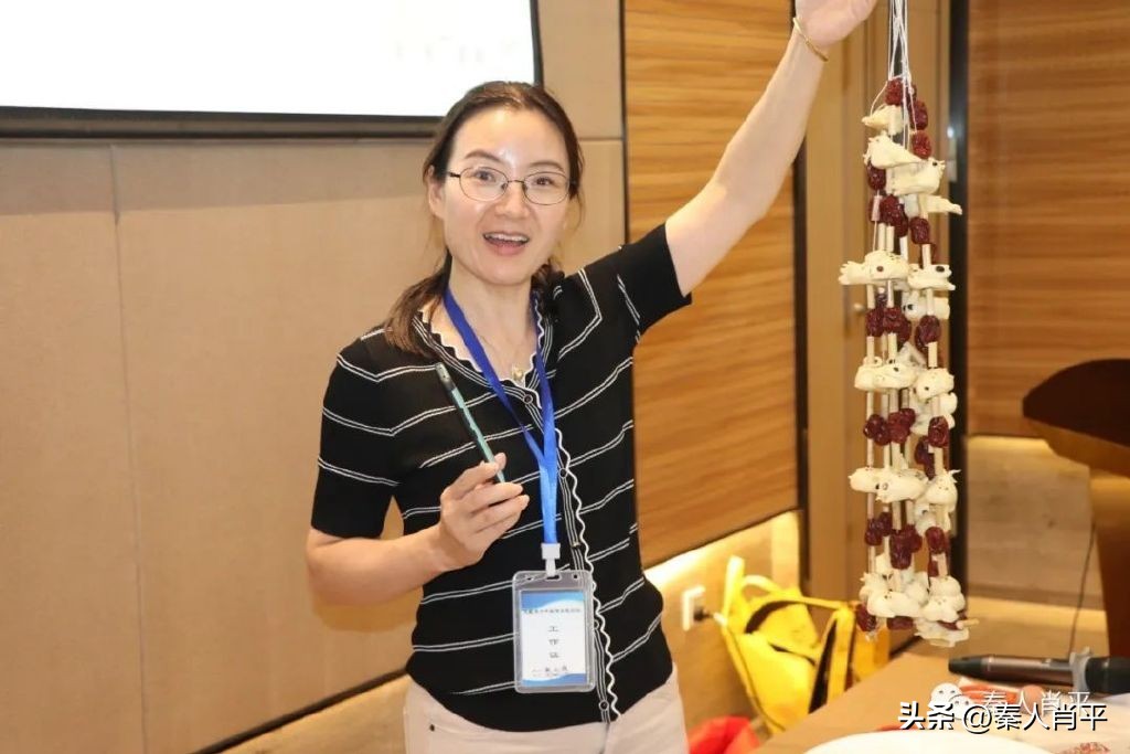 石榴籽一家亲夏令营总结会,石榴籽一家亲夏令营视频