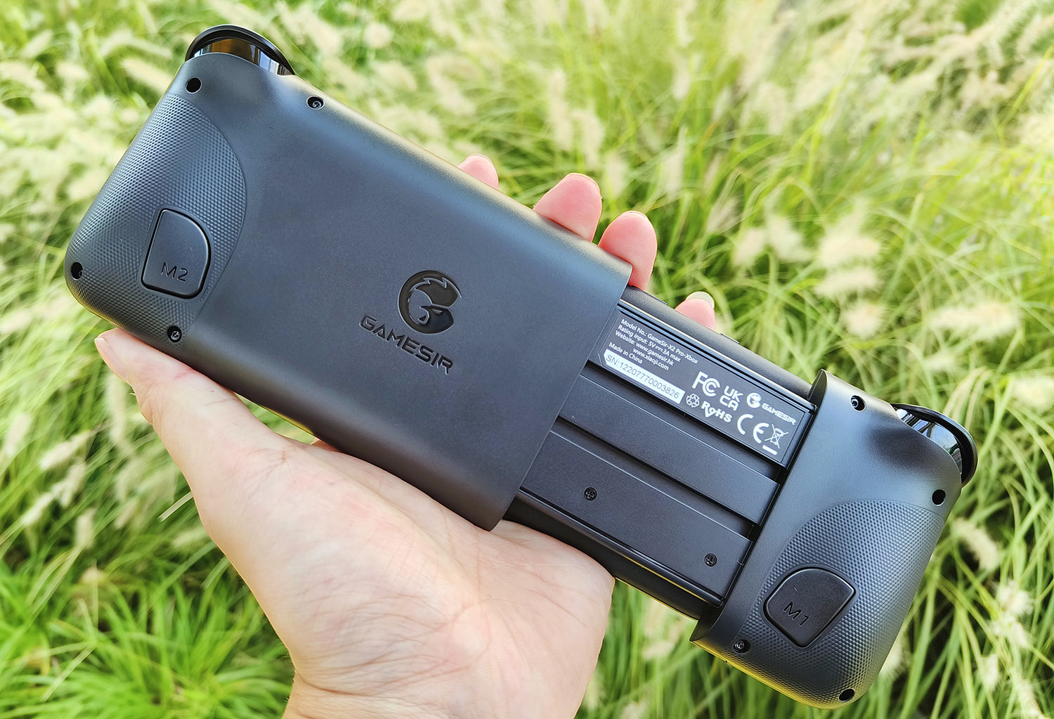 小鸡手柄x2s游玩体验,微软小鸡x2手柄