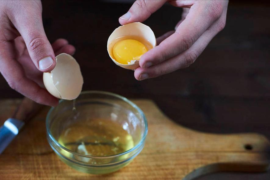 鞋子上的污渍总洗不掉?学会了这3招,从此不去洗鞋店花冤枉钱