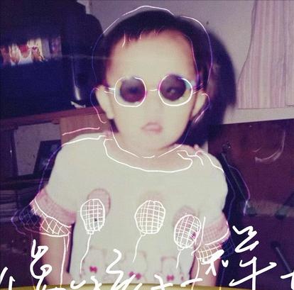 杨超越早期服务员,杨超越草根逆袭成长记