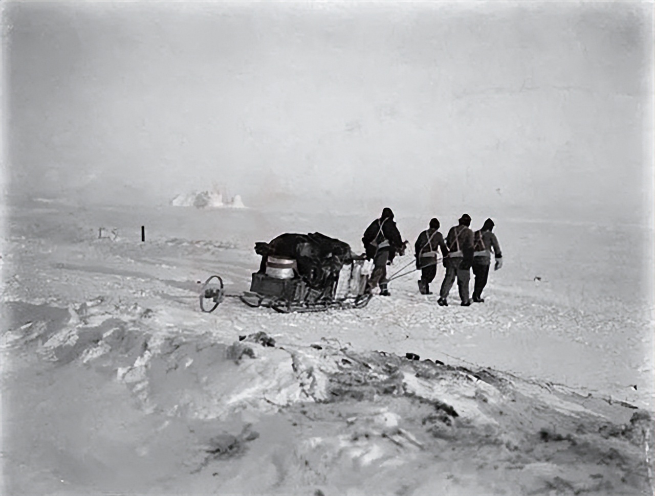 英国南极探险家斯科特日记,斯科特南极探险的故事简介