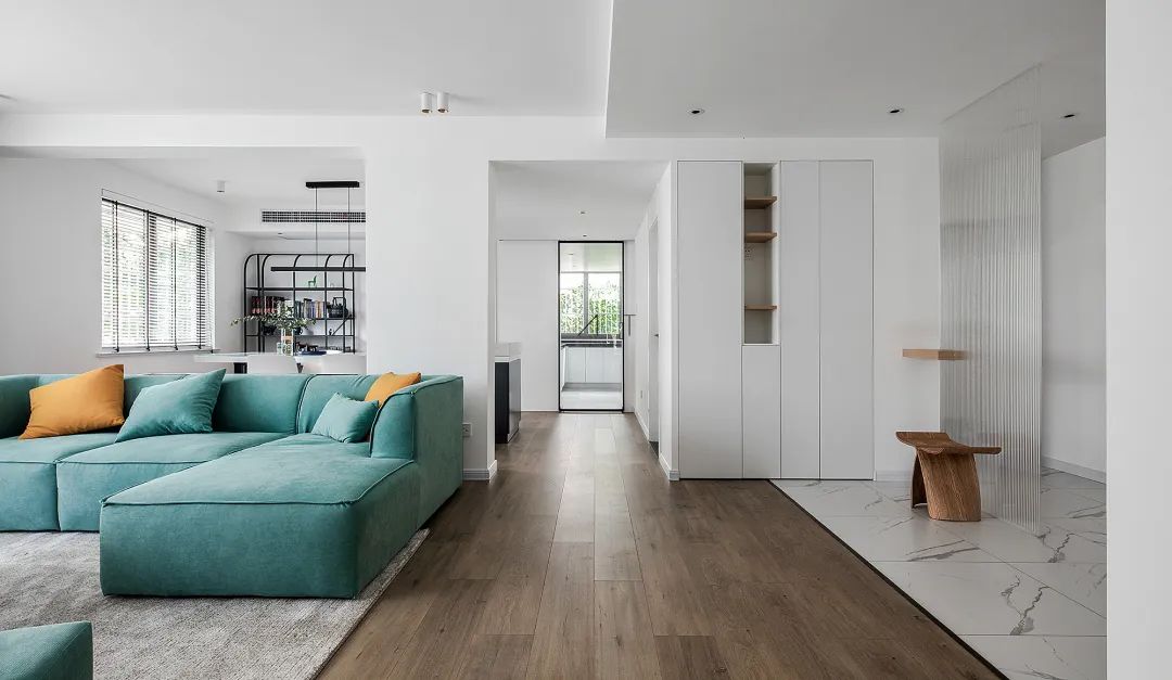 现代简约风配高级感家具,现代简约轻奢家具高级感