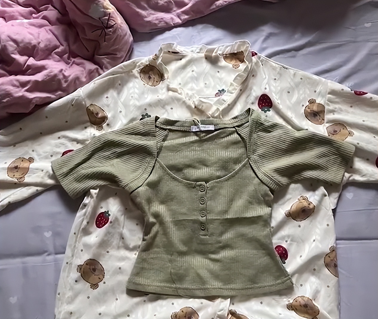 女装最大码都穿不了的品牌,现在女装的尺码都离谱