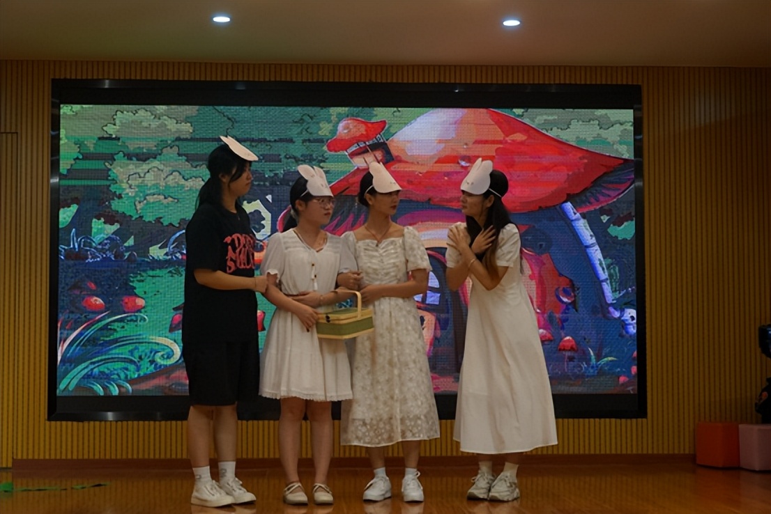 帅哥美女云集的专业等你来！|欢迎填报艺术与教育学院