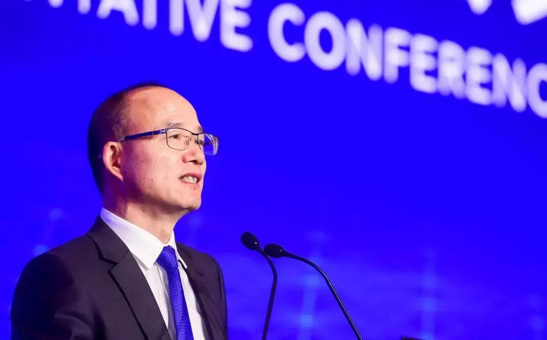 白手起家成浙江首富,浙江20后小伙新晋首富