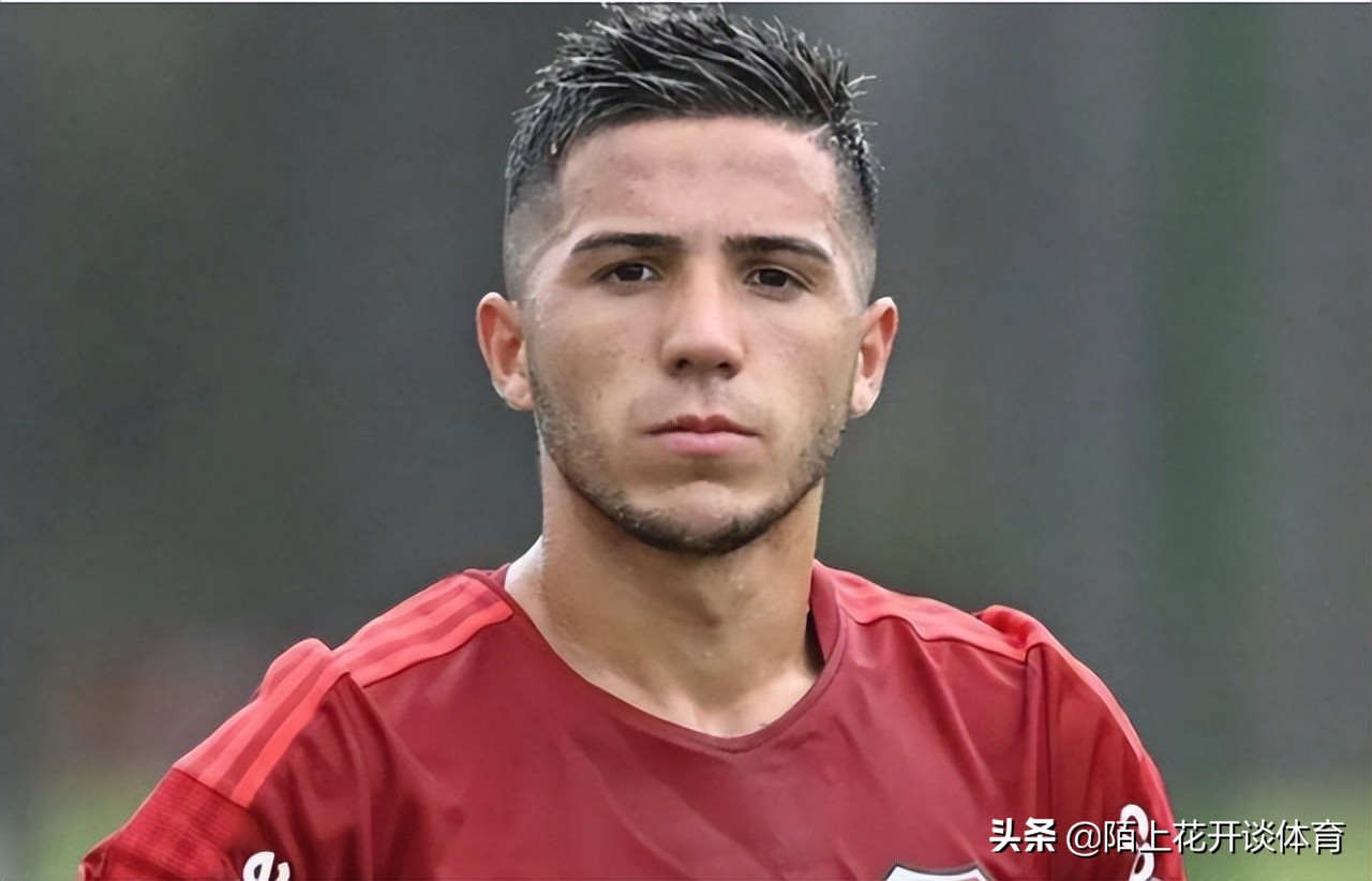 ac米兰或再签下一名法国天才中场,效力过ac米兰的阿根廷中场球员