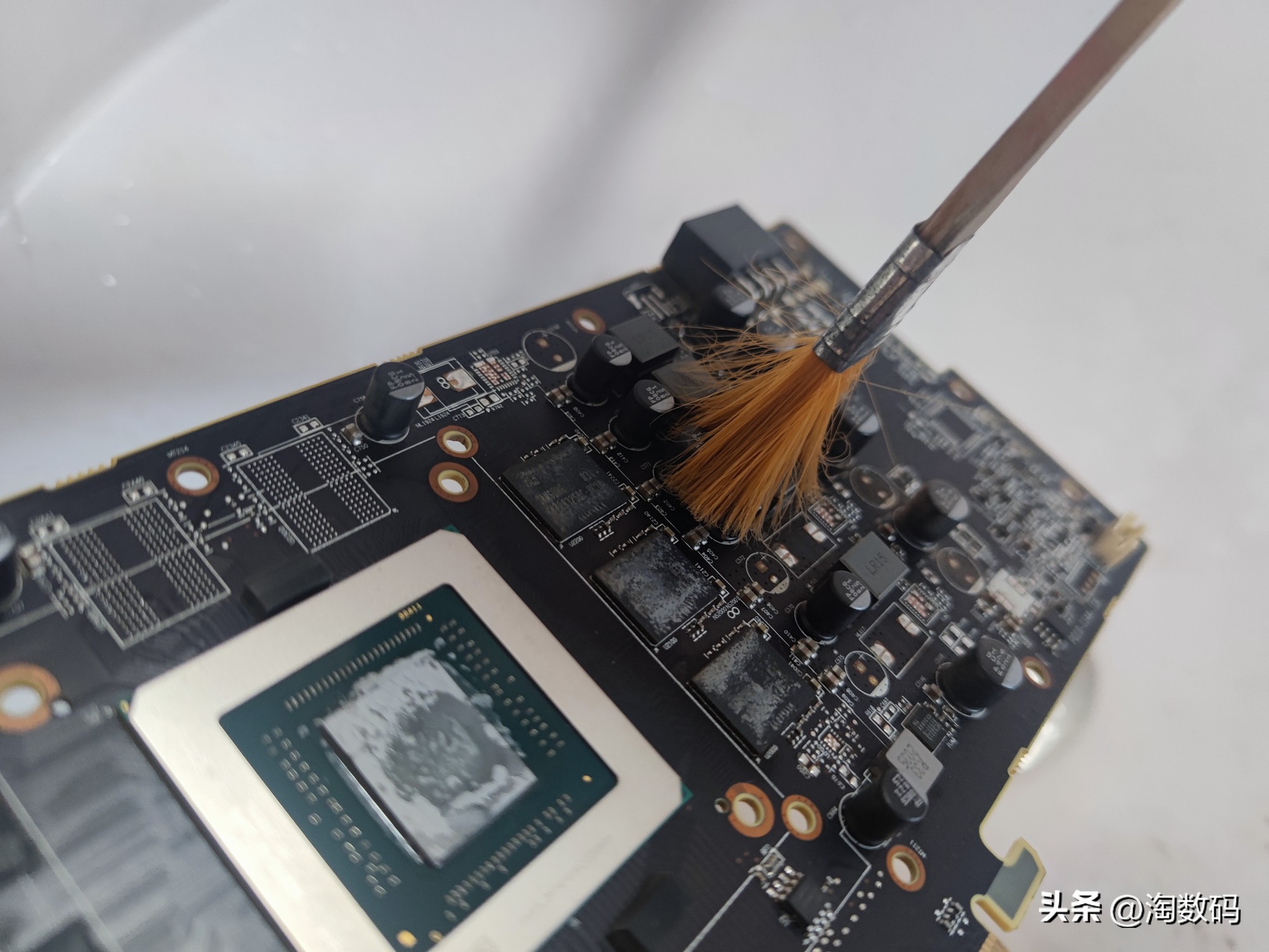 蓝宝石5600xt矿渣,蓝宝石rx5600xt白金版装机攻略