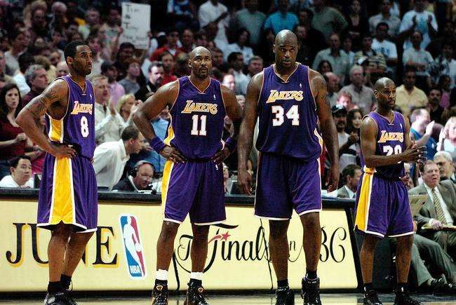 世界体坛十大发挥失常，外星人九八世界杯决赛，詹姆斯总决赛八分