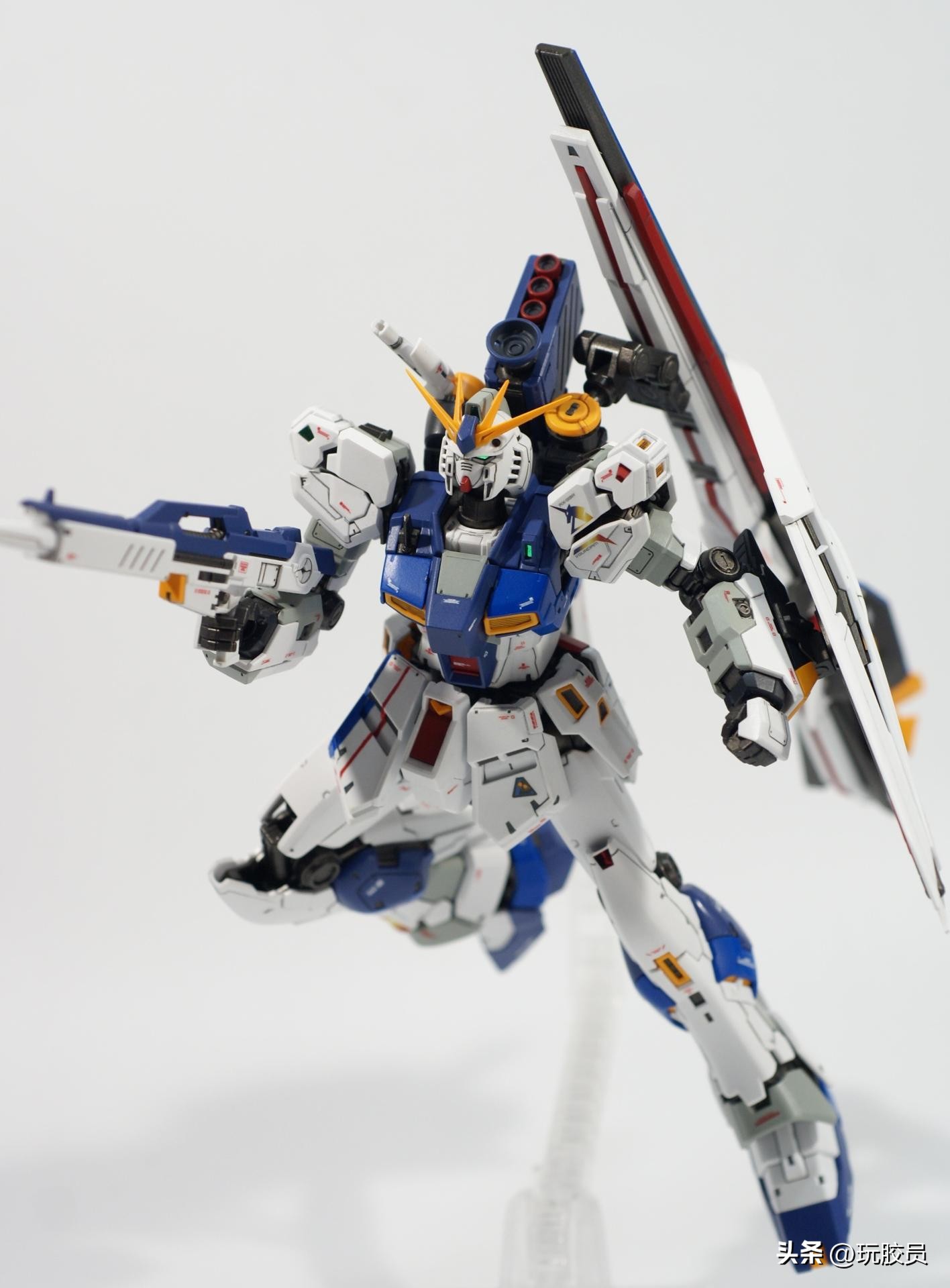 rg1144牛高达模型,1:144rg牛高达