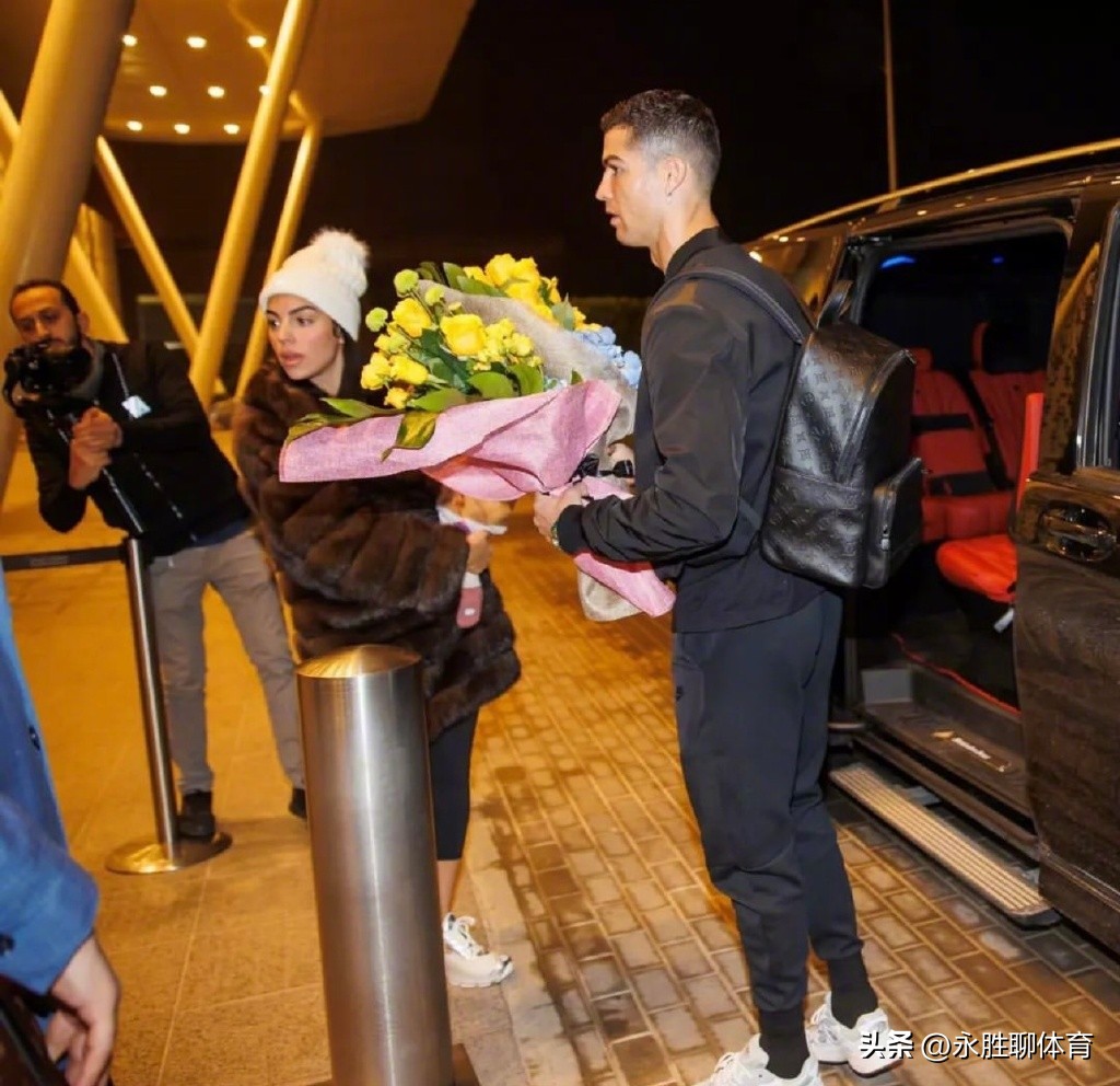 c罗乔治娜去沙特,乔治娜和c罗沙特