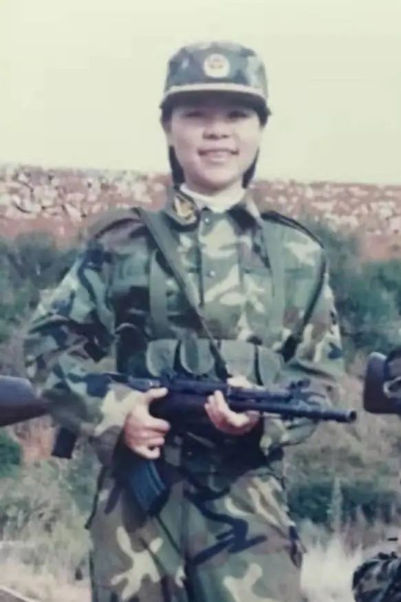 抗击疫情致敬一线工作者,致敬钦州抗疫一线人员