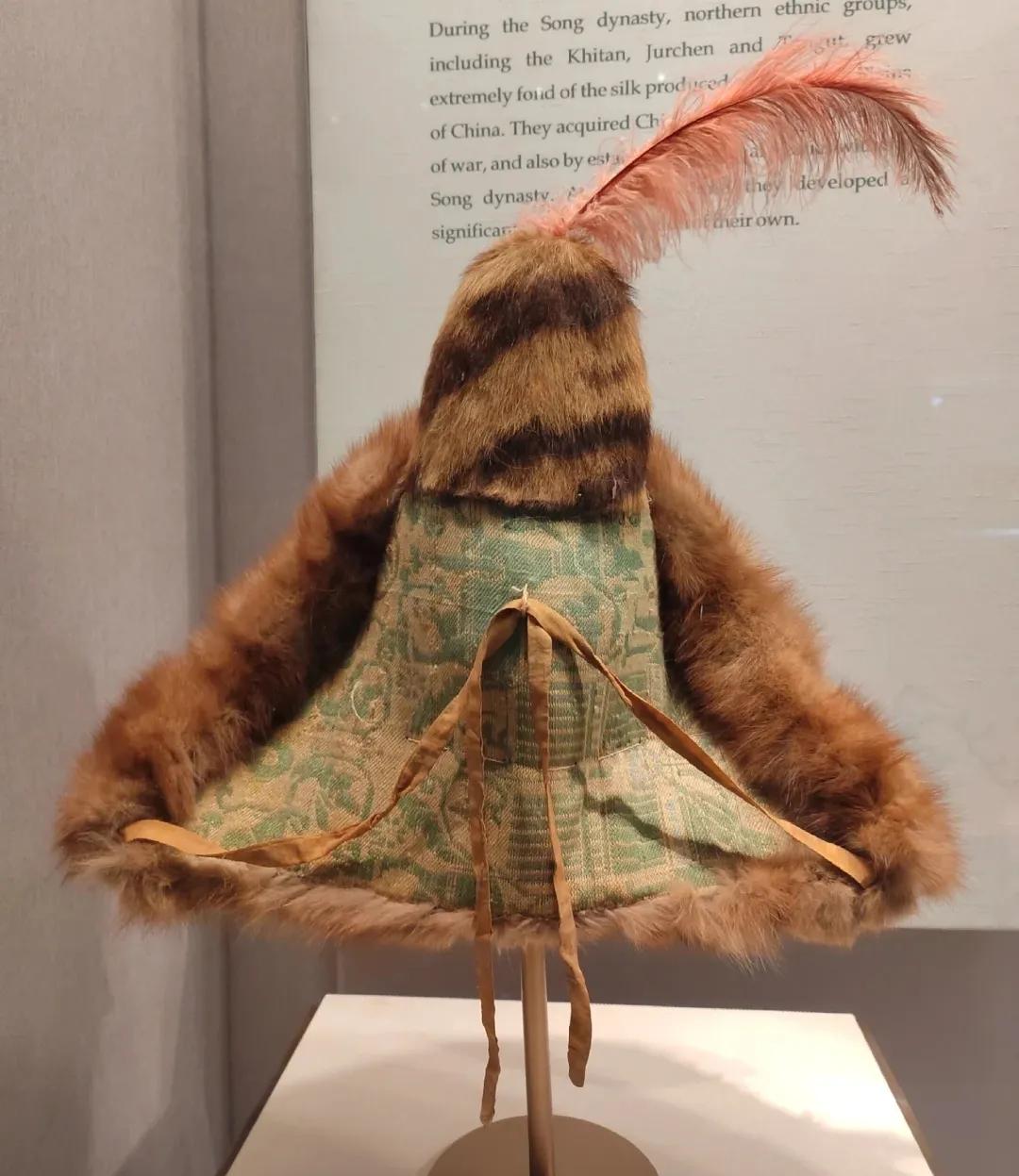 中国丝绸博物馆和中国之江博物馆,博物馆中国的服装