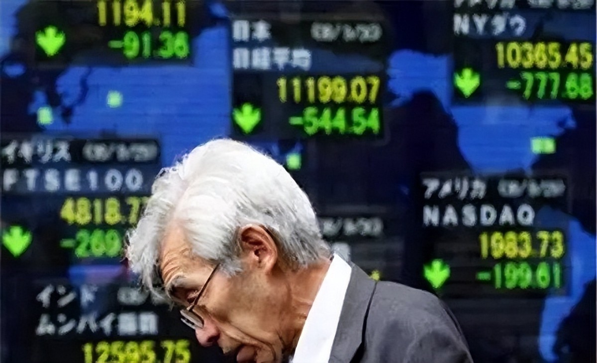 广场协议对日本经济的影响,广场协议对日本经济产生影响