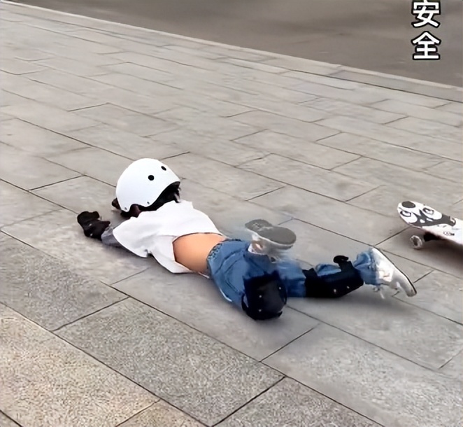 王小麦搞笑萌娃,萌娃王小麦到底有何与众不同