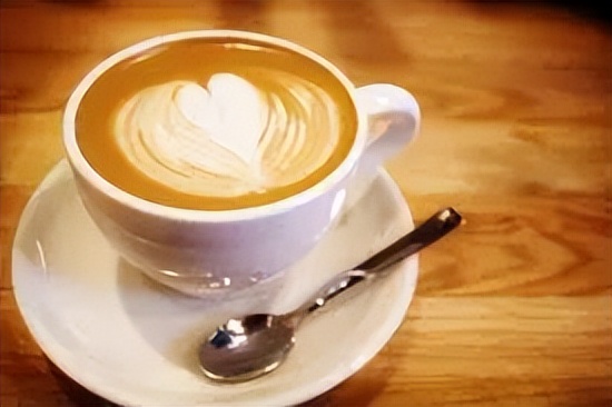 一张1000越南纸币等于多少人民币,十元人民币在越南能买多少货