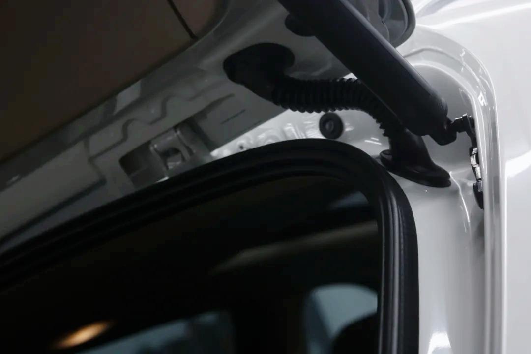 宝马x5翻新全过程,宝马x5老车翻新重庆渝北