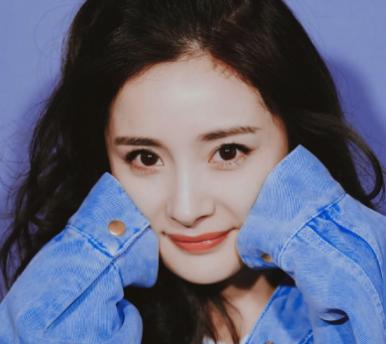 赵丽颖喝水事件恰似管中窥豹，映射多少女性“难以启齿”的秘密