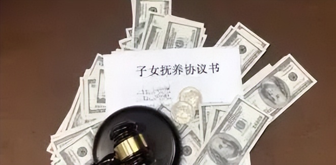 离婚孩子迁户口可以改姓吗,离婚后孩子迁户口必须改姓吗