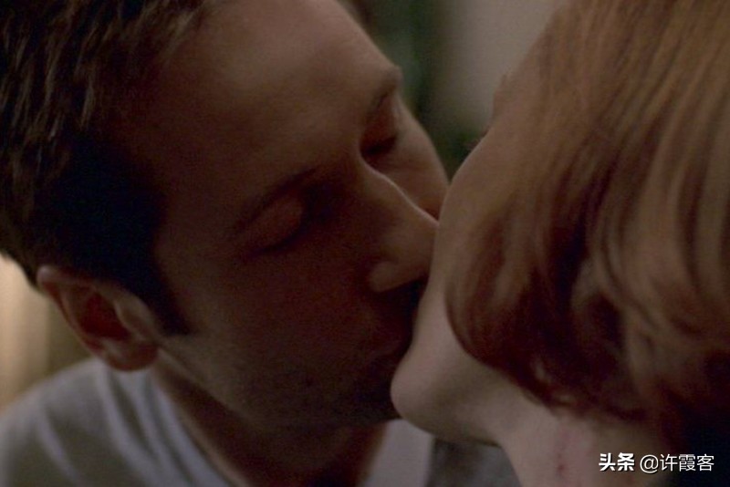 假戏真做吗?这些激情的银幕之吻,都是导演剧本没有安排的惊喜