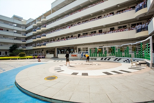 厦门六中大数据——全方位了全国知名网红学校基本信息数据