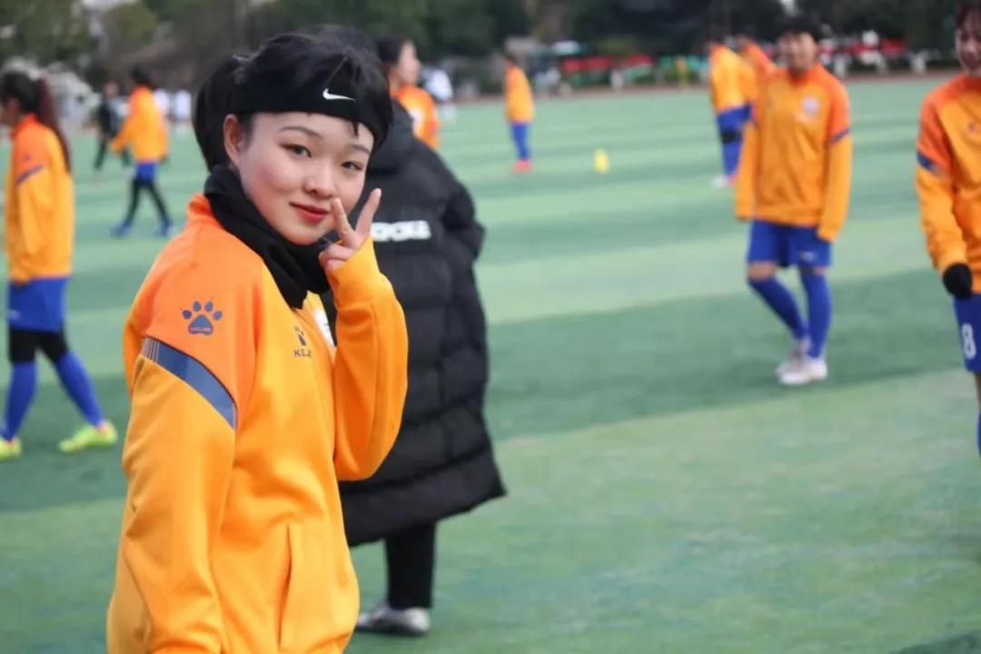 足球女孩|云南师范龚奕妃:别样花路,沿途芬芳