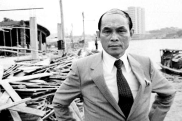 1923年出生的霍英东，身为一名商人，为何可以享受国葬待遇