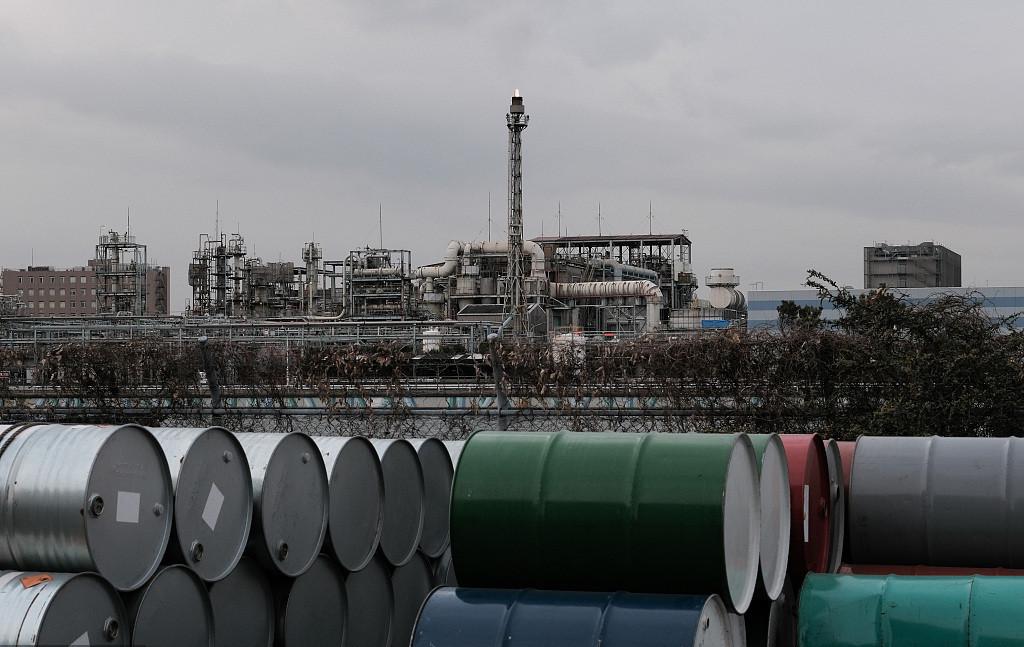 鏃ユ湰瀵逛縿鐭虫补瀹炴柦闄愪环,鏃ユ湰杩濆弽鏃ユ湰鍜岀編鍥芥潯绾︾殑鍚庢灉