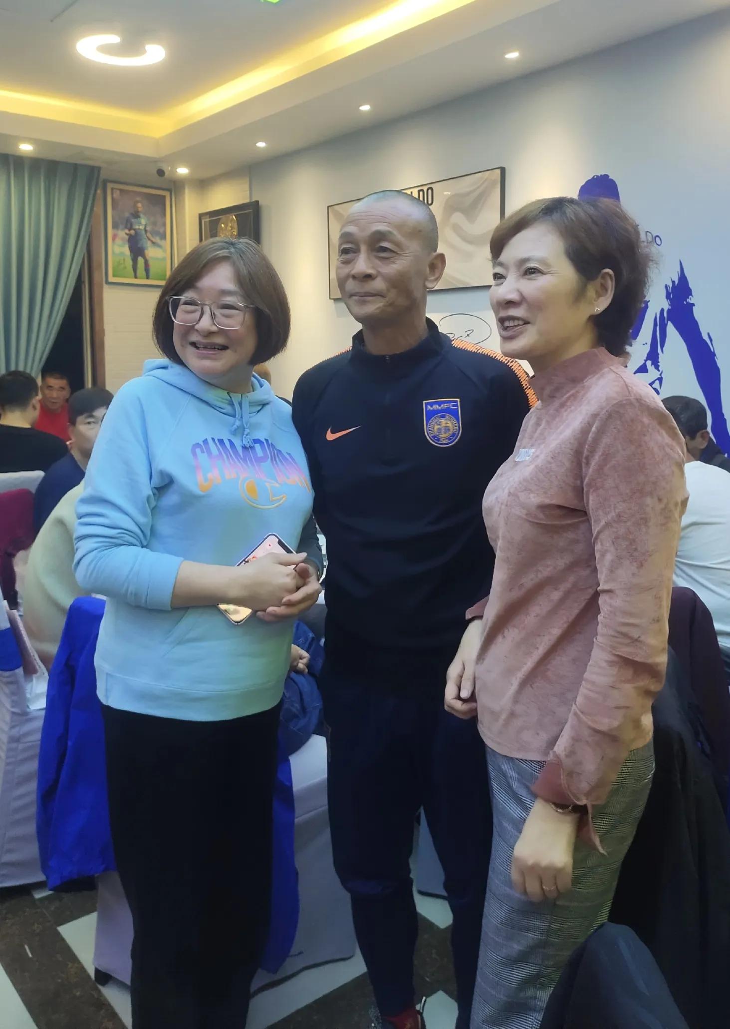 上海申花李中华,上海球员李中华