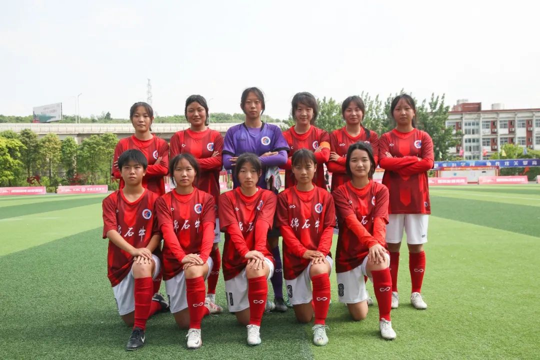 女足再战新佳绩,贡嘎杯女足8强