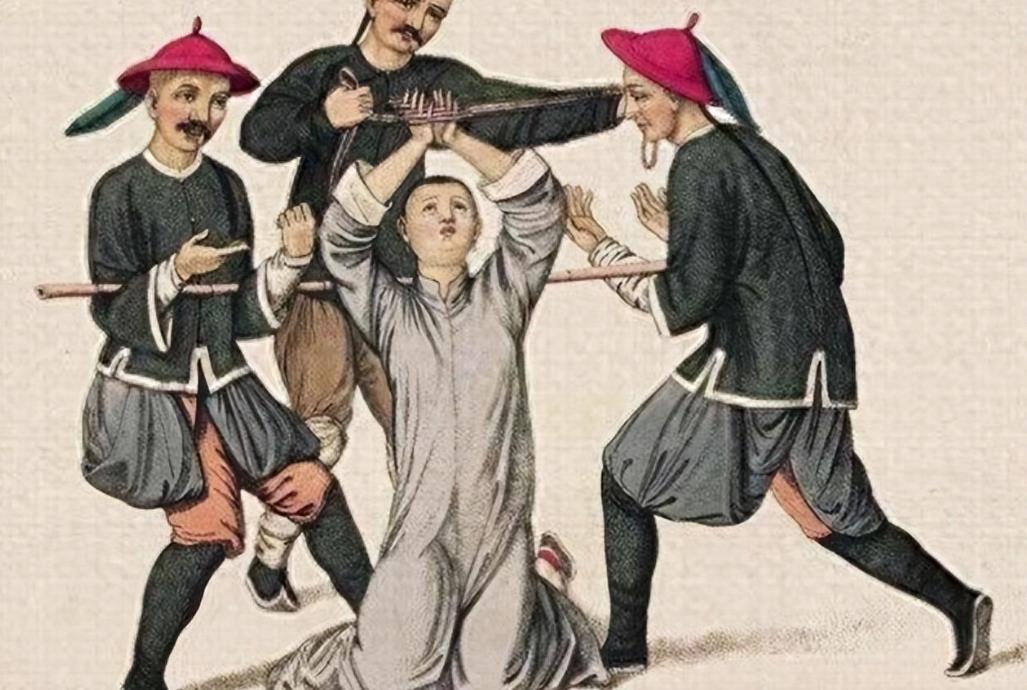 “高雅与残忍并存：女犯人遭受虎豹戏春刑罚的惊人全过程”