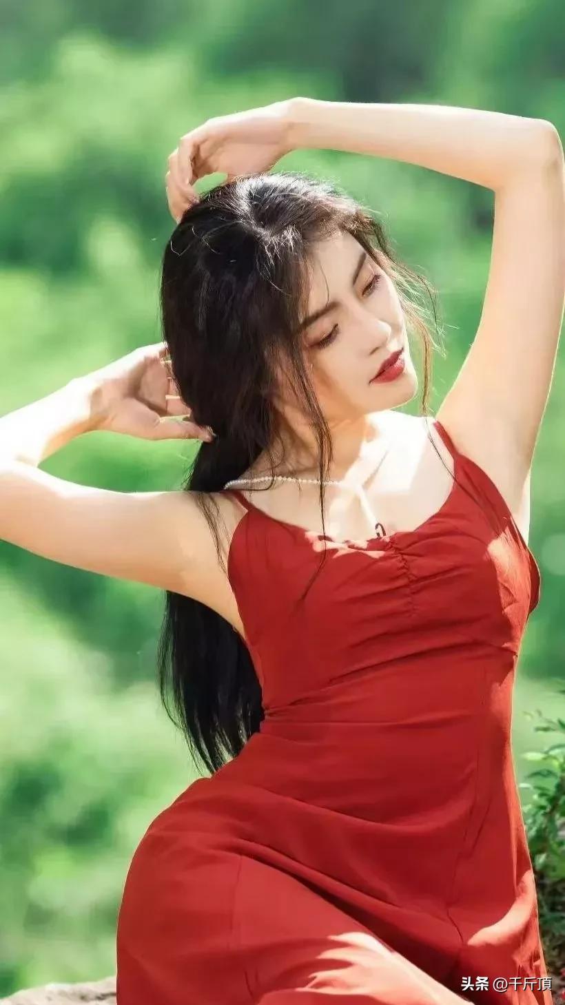 梦幽恋语曲绵柔，细雨抚琴醉情弦（原创/古风）