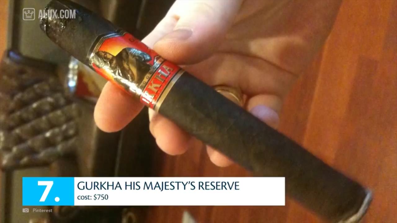 世界上最贵的雪茄多少元1只,中国最贵的雪茄是十几块一根