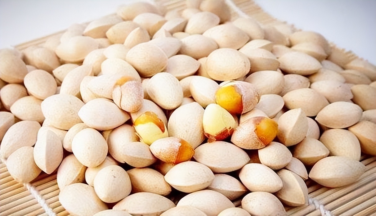 咳嗽的克星用它泡水喝咳嗽立马好,它是咽喉炎的死敌每天喝一杯